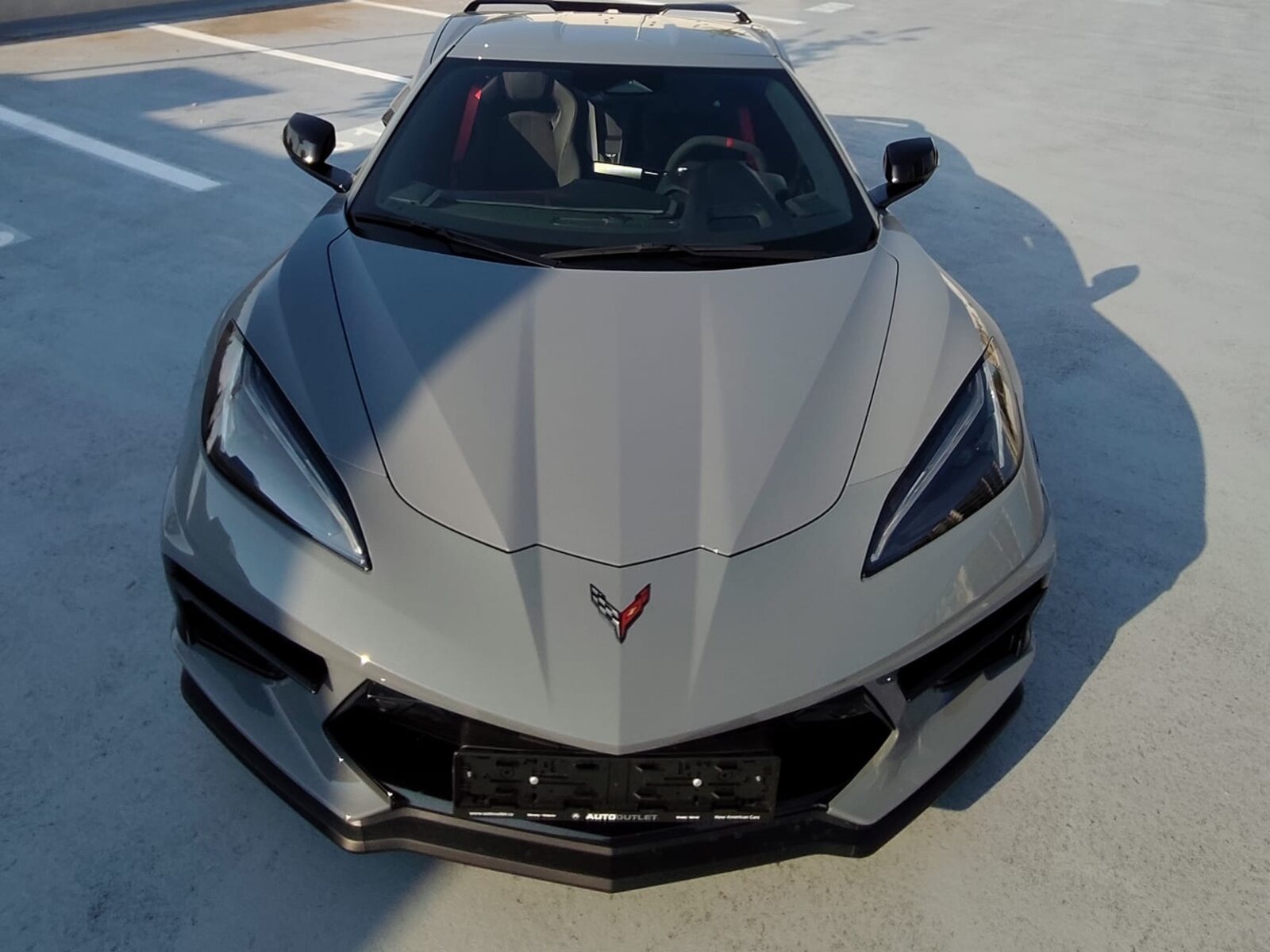 Corvette C8 zepředu